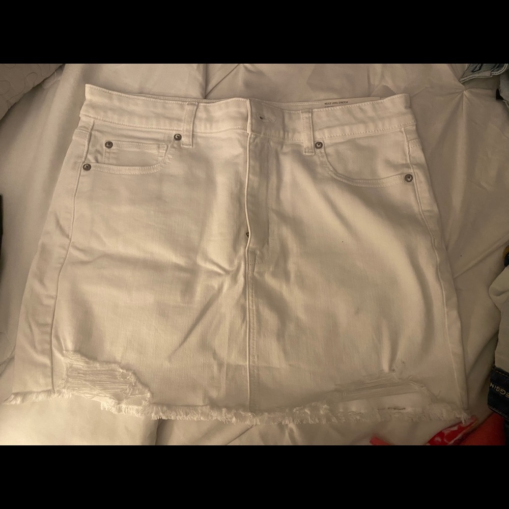 Hi rise mini skirt